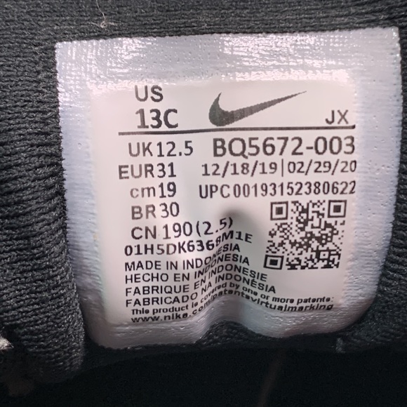 Nike Revolution Black & White Athletic Training Running Sneakers Girls Boys Run - Picture 11 of 16